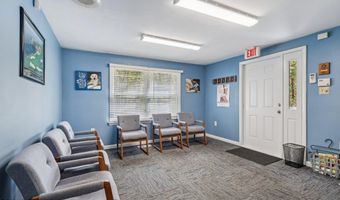 492 N Main St, Barnegat, NJ 08005