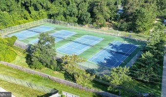 399 HILLTOP Ln, Annapolis, MD 21403