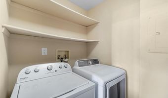 624 15TH St S 1, Arlington, VA 22202