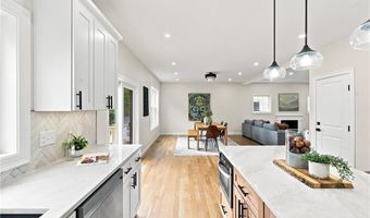 50 Planet Ave, East Providence, RI 02915