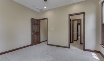 20 Forrests Edge Ct, Indianapolis, IN 46227