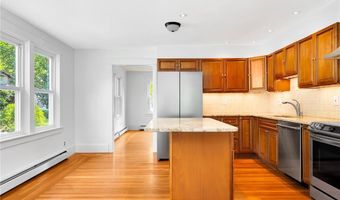 29 Firglade Ave, East Providence, RI 02915