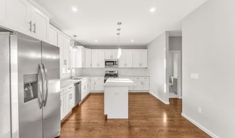 77 Oliver St, Bridgeport, CT 06606