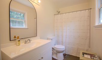 1612 MOUNTAIN OAK Dr, Anniston, AL 36206