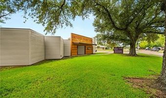 804 VERSAILLES Blvd, Alexandria, LA 71303