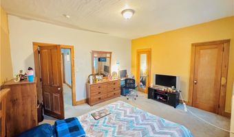 921 W Chew St, Allentown, PA 18102