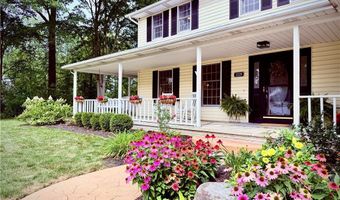1125 Royal Dr, Amherst, OH 44001