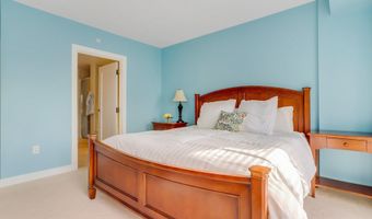 1111 19TH St N 2007, Arlington, VA 22209