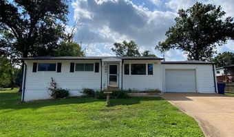 490 Spruce Ct, Arnold, MO 63010