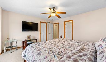 3134 Shelton Ct, Akron, OH 44312