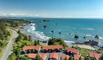 17744 HIGHWAY 101 C-306, Brookings, OR 97415