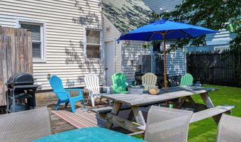 110 Trenton Ave, Point Pleasant Beach, NJ 08742