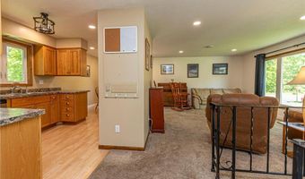 102 Ross Gdn NW, Alexandria, MN 56308