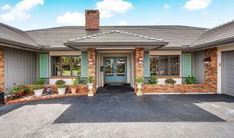 427 Glenbrook Dr, Atlantis, FL 33462