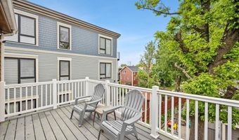 102 Mount Pleasant Ave, Boston, MA 02119