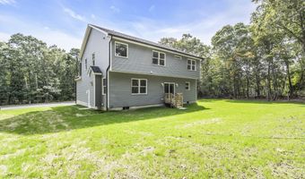 70 Seurat St, Barnegat, NJ 08005