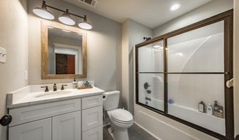 226 Hay Meadow Cv, Austin, AR 72007