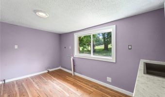 1022 N 8th St, Atchison, KS 66002