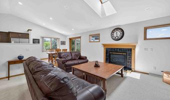 5574 Bantry Ln, Fitchburg, WI 53711