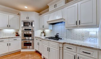 1349 Woodtrace Ln, Auburn, GA 30011