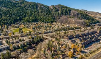 3000 Eaglebend Dr 5, Avon, CO 81620