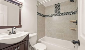 4211 DOWNING St, Annandale, VA 22003