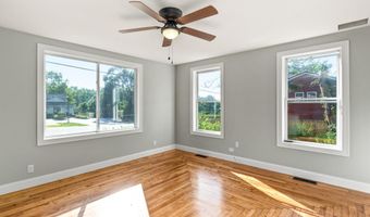 1 Blackstrap Rd, Falmouth, ME 04105