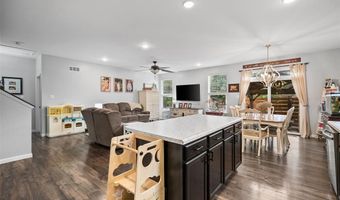 2107 Henley Woods Dr, Arnold, MO 63010