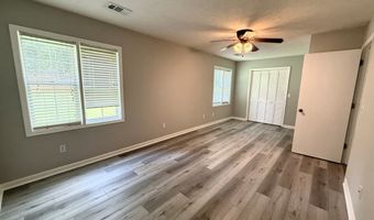 1010 DEKALB St, Auburn, GA 36830