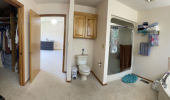 1913 Wayside Ln, Ava, MO 65608