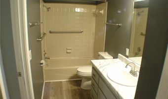 9 Connie Ln, Bella Vista, AR 72715