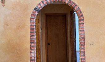 15370 Tacony Rd, Apple Valley, CA 92307