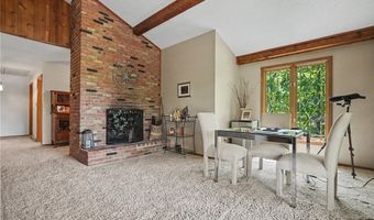 2216 N Medina Line Rd, Akron, OH 44333