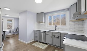 2 Whitfield Rd, Accord, NY 12404