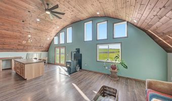 14098 S 176th Rd, Adams, NE 68301