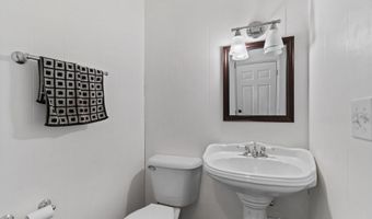 100 Carnation Dr, Andrews, SC 29510