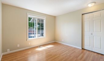 2530 SW LENORE Dr, Beaverton, OR 97003