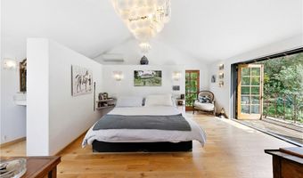 29012 Crags Dr, Agoura Hills, CA 91301