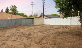 8210 Orchard Ave, La Mesa, CA 91942