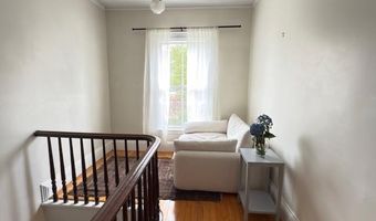 58 Oak St, Brattleboro, VT 05301