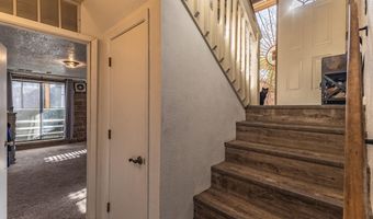 908 MOUNTAIN VIEW Dr, Aztec, NM 87410
