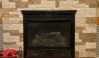 105 Springhill Dr, Bardstown, KY 40004