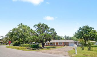 805 Bouslog St, Bay St. Louis, MS 39520