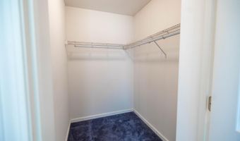77 Knowles Rd, Belgrade, ME 04917