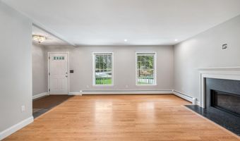 4 Highview Ter, Belfast, ME 04915
