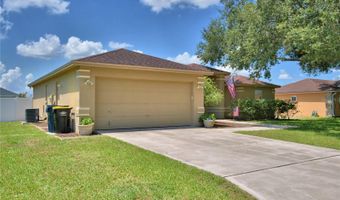 676 BERKLEY POINTE Dr, Auburndale, FL 33823