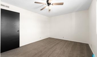 101 N Pipestone St 2, Brandon, SD 57005