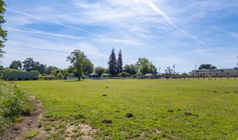 3476 Shasta Dr, Anderson, CA 96007