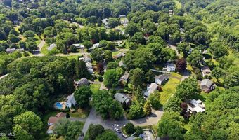 5 Newell Ct, Albany, NY 12204