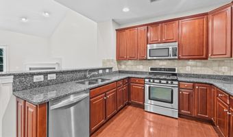 44426 CRUDEN BAY Dr, Ashburn, VA 20147